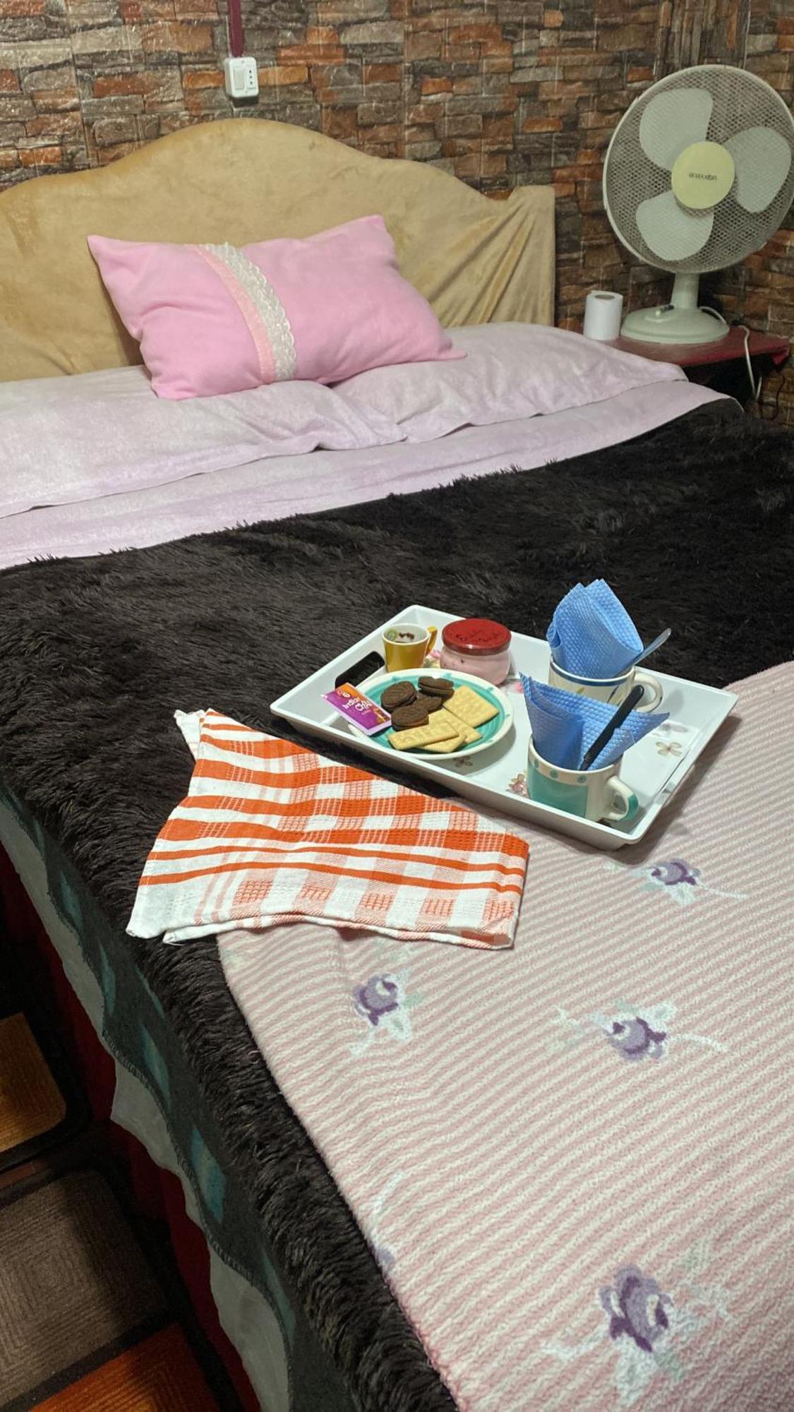 Don Quijote Family Homestay 圣地亚哥 外观 照片